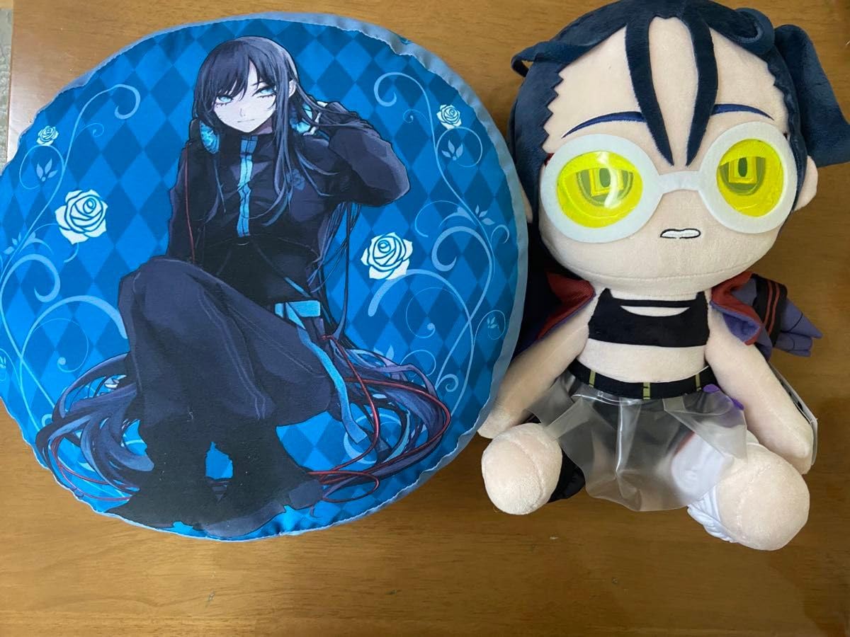 Ado ラウンドワン限定 クッション Ado」の新作プライズがラウンドワンで限定展開！CDケース付き