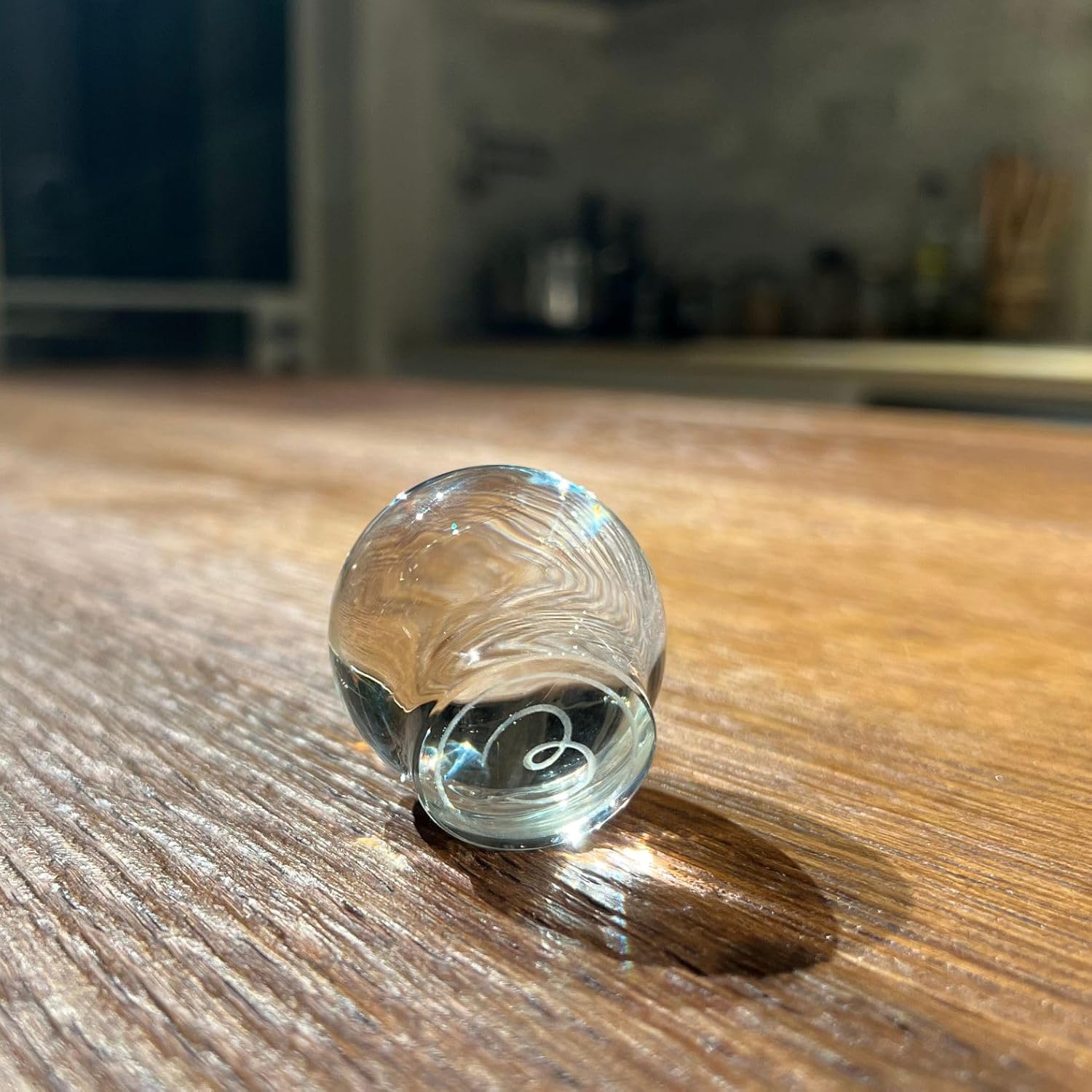 MAYU, Glass Topper Designed for Mayu Swirl Structured Water Carafe, Enhances Aesthetics, Preserves Freshness, Prevents Dust, Grade-A Borosilicate Glass, Dishwasher Safe, Modern Minimalist Design