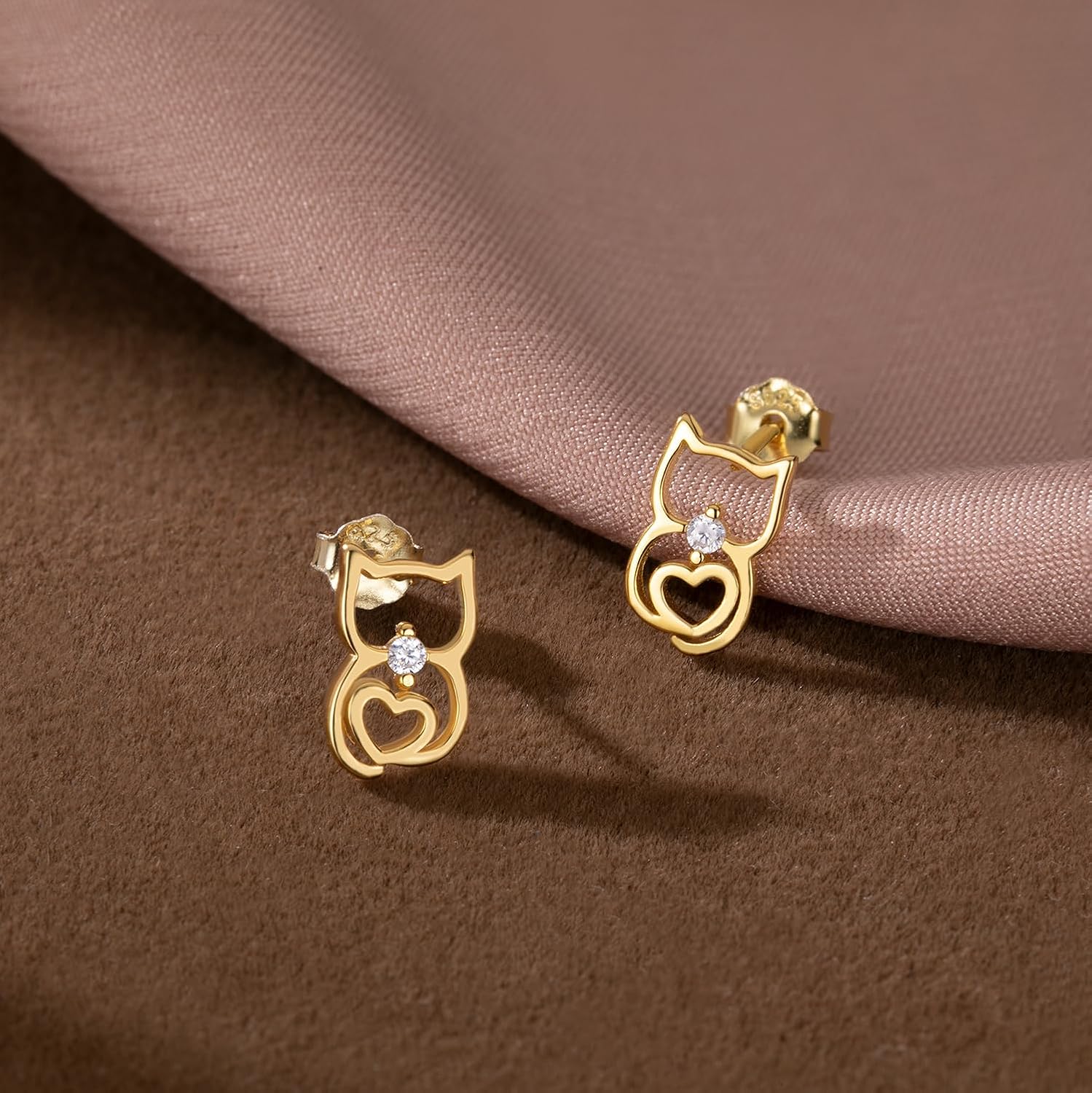 SLUYNZ 925 Sterling Silver Cute Cat Stud Earrings for Women Teens Cat Dog Stud Earrings - Image 4