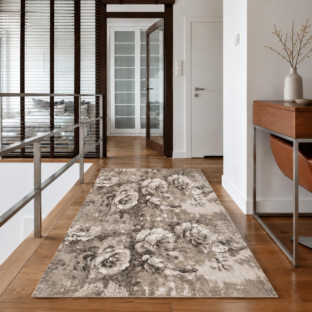 By Suardi Tappeto Rose Tortora – Lavabile in Lavatrice, Antiscivolo, Jacquard con Ciniglia – Pelo Corto 1200gr/mq – Design Floreale – Made in Italy (140x200cm)