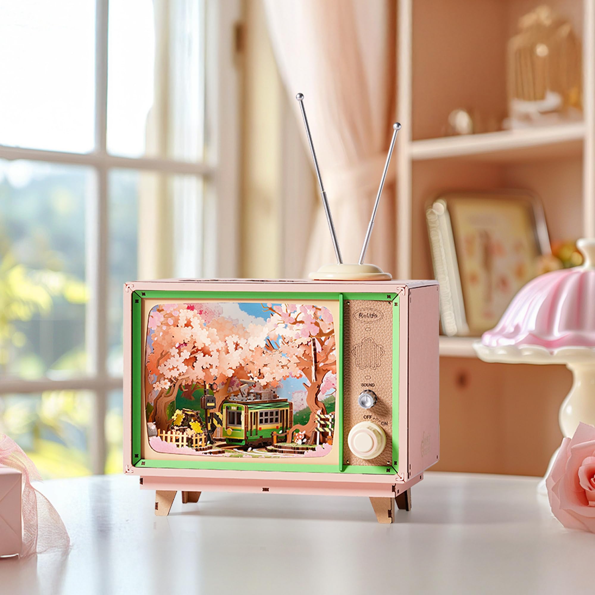 Rolife 3D Puzzle Anime Sakura Tram TV-Deko, 283-teiliges Holzbausatz für Erwachsene – Modellbausatz mit beweglichem Tram & LED, Cherry Blossom Szene, Geschenk für Woodcraft & Home-Deko