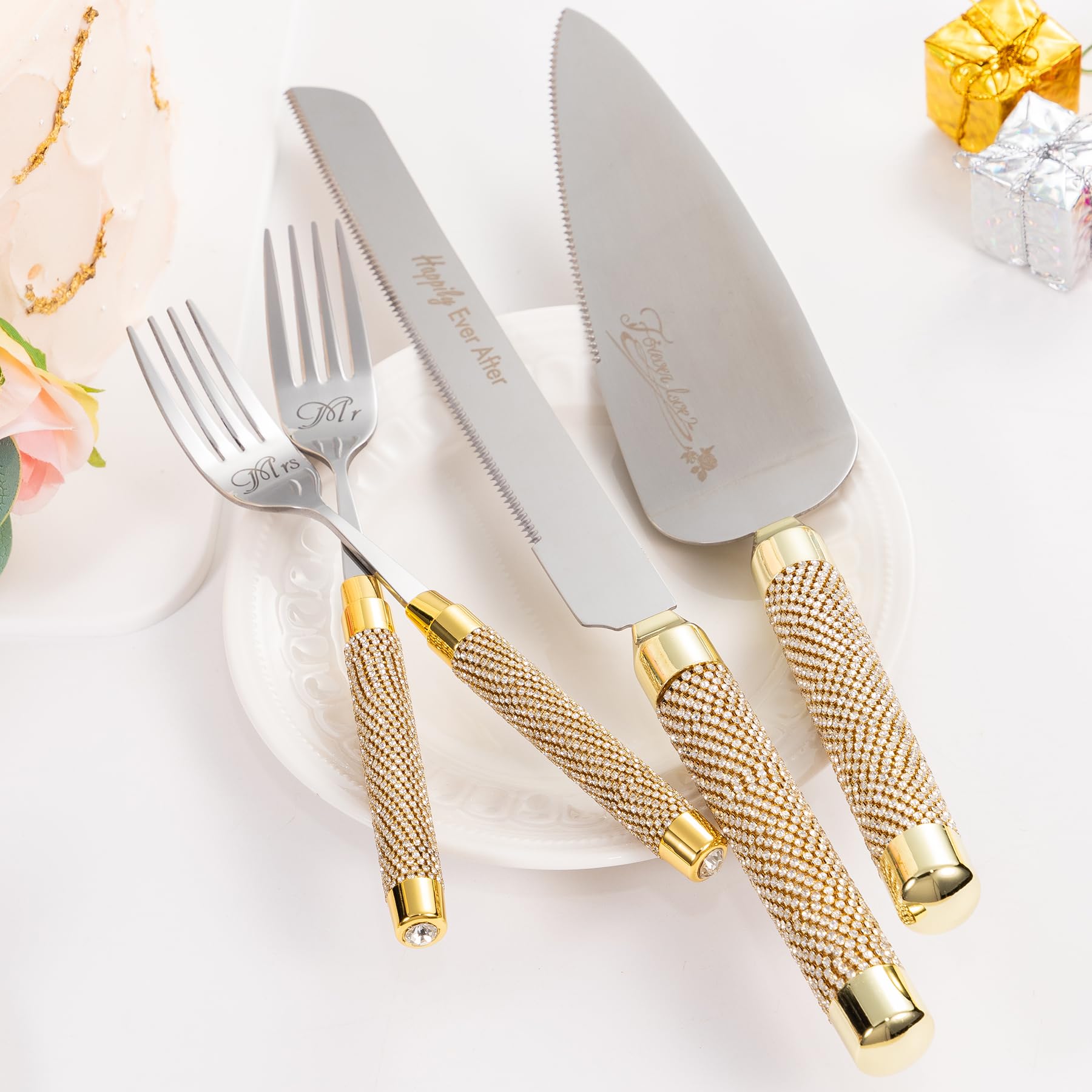 Juego de cuchillo y servidor para tartas de boda, juego de corte de pasteles para boda, 4 cortadores de pasteles y juego de tenedores para tartas de Mr and Mrs para regalos de despedida de soltera,