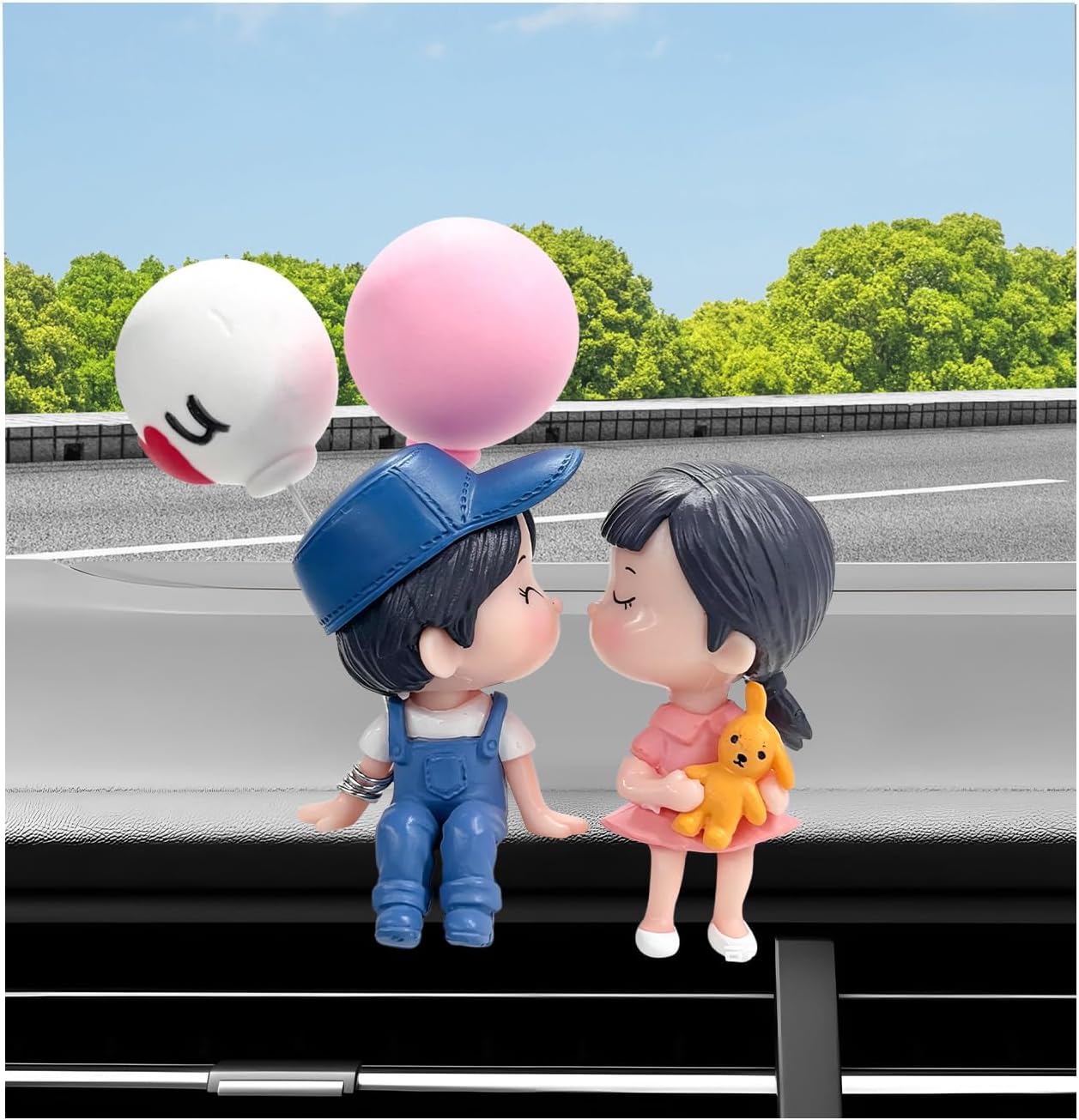 Cute Couple Car Dashboard Decoration, Lovely Cartoon Couple Kiss Car Dash Ornament, Romantic Kiss Cartoon Figurines Boy Girl Interior Decor for Most Cars Trucks SUVs (Gray+Pink+White)