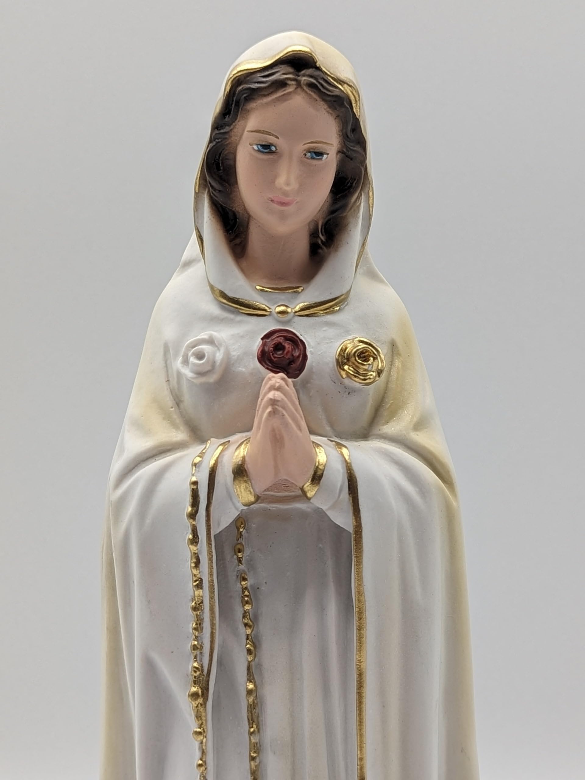 OVUNQUE PROTEGGIMI Statua di Maria Rosa Mistica cm 30 in polvere di marmo. Per interni ed esterni.