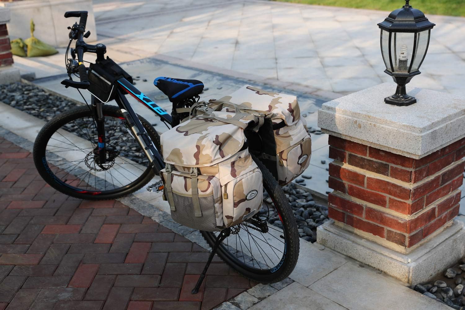 UNISTRENGH 50L Bike Panniers Bicycle Commuting Bag Waterproof Saddle Bags with Rain Cover for Bicycle Rear Rack Carrier (SanSha Camouflage)