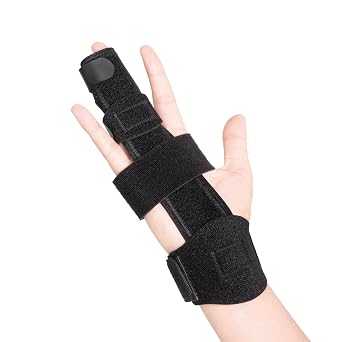 Trigger Finger Splint, Adjustable Two Finger Splint with Upgraded Wrist Strap, Full Hand and Wrist Brace Support, Metal Straightening Immobilizer for Sprains, Mallet Injury, Arthritis S/M