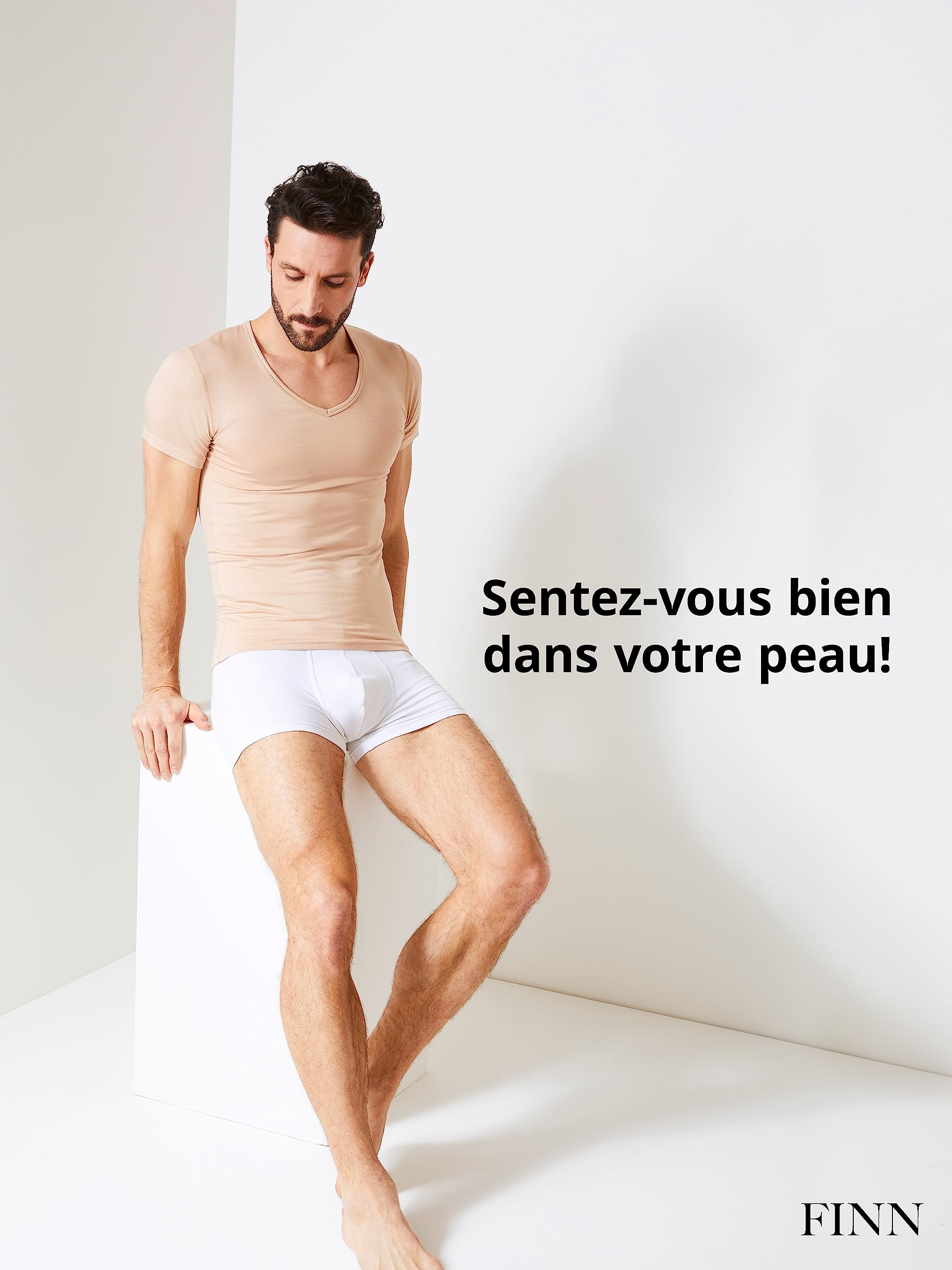FINN Maillot de Corps Business pour Homme à Manches Courtes avec Col en V - sous-Maillot en Tissu Original Lenzing® Modal - Le T-Shirt Parfait sous Une Chemise et Un Costume