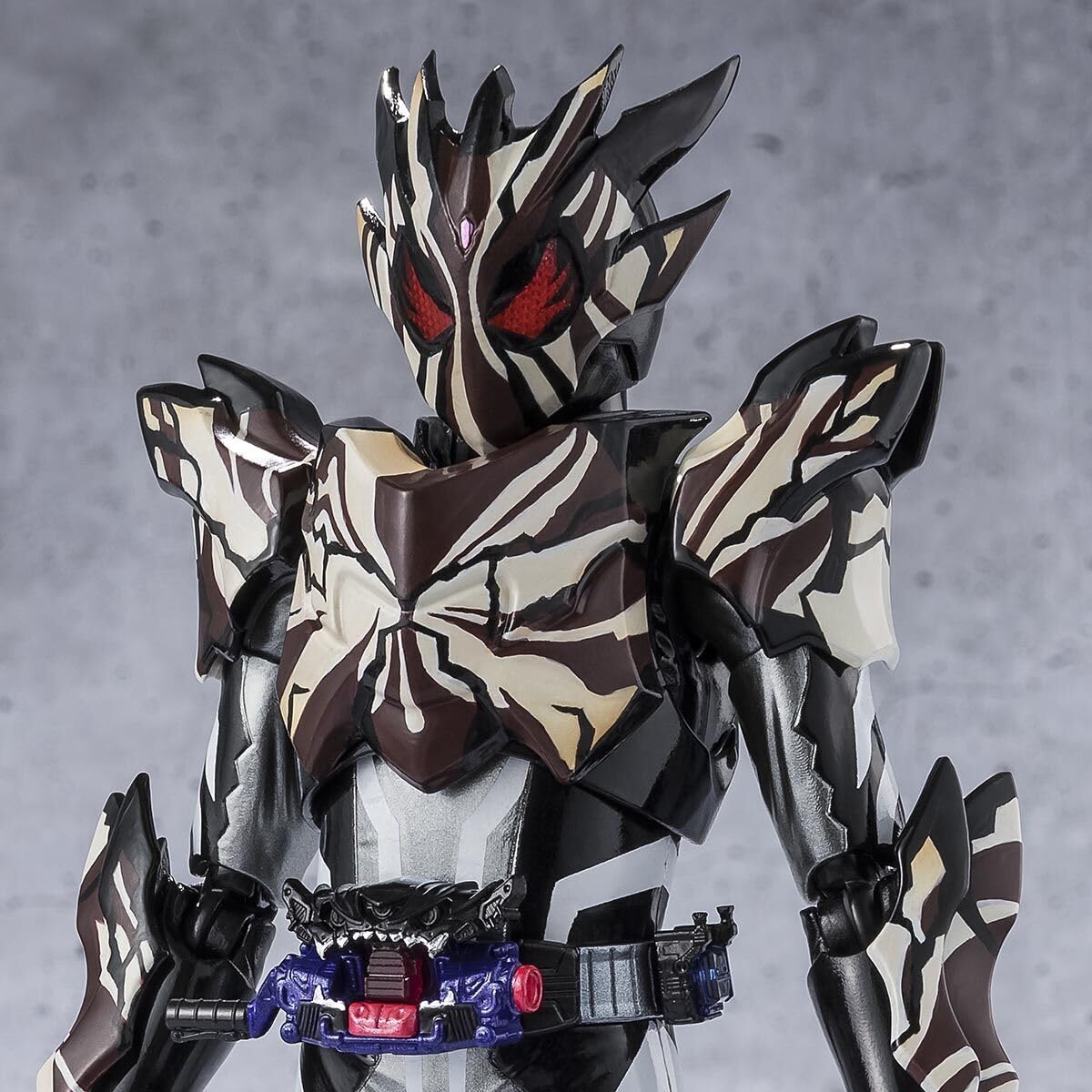 S.H.F 仮面ライダービターガヴ マーブルブレイクッキーフォーム フィギュアアーツ