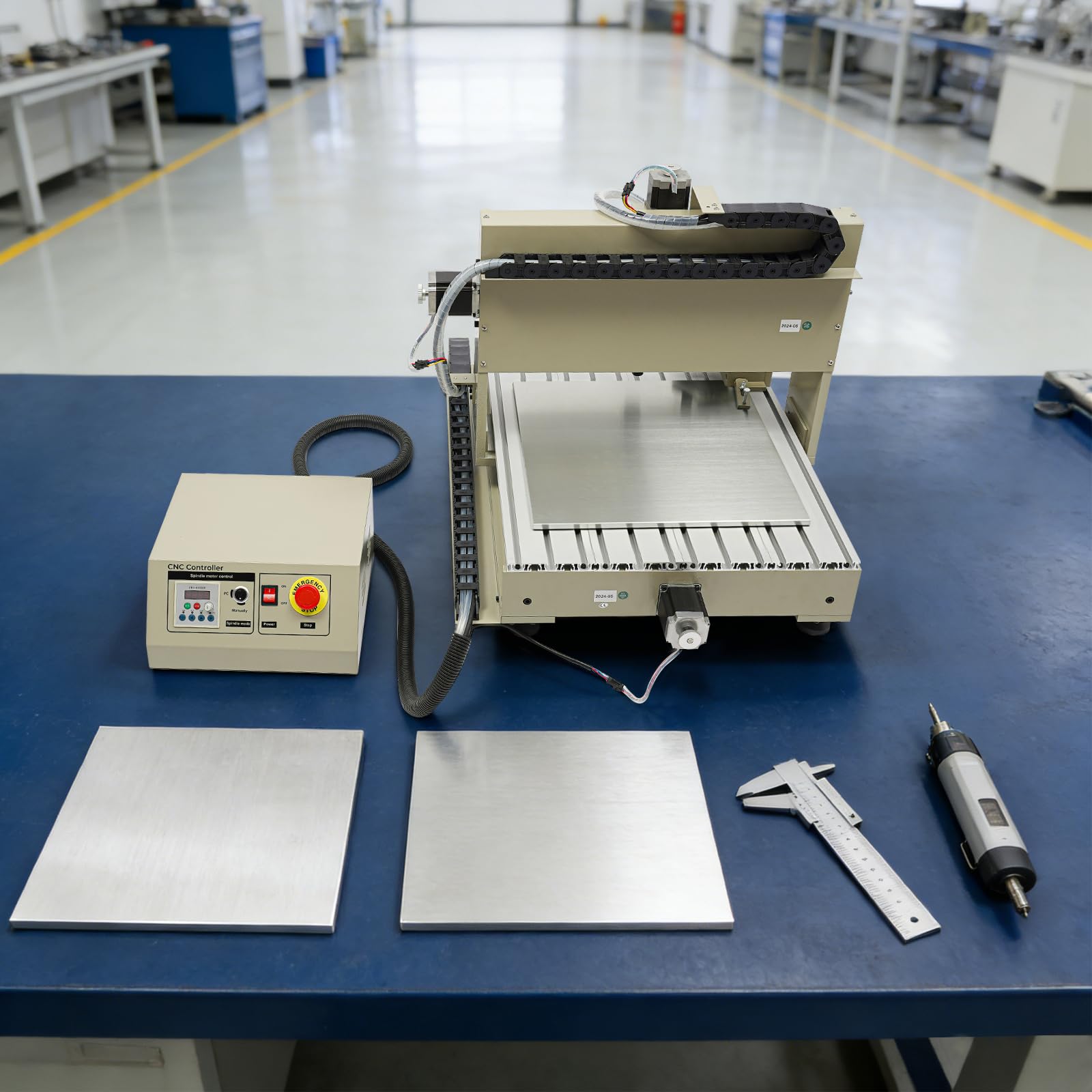 Fresatrice CNC, 500 W, macchina per incisione a 3 assi, controllo MACH3, kit per incisione su legno, 600 x 390 x 120 mm, area di lavoro 24000 giri/min, per legno, acrilico, MDF, PVC, schiuma di