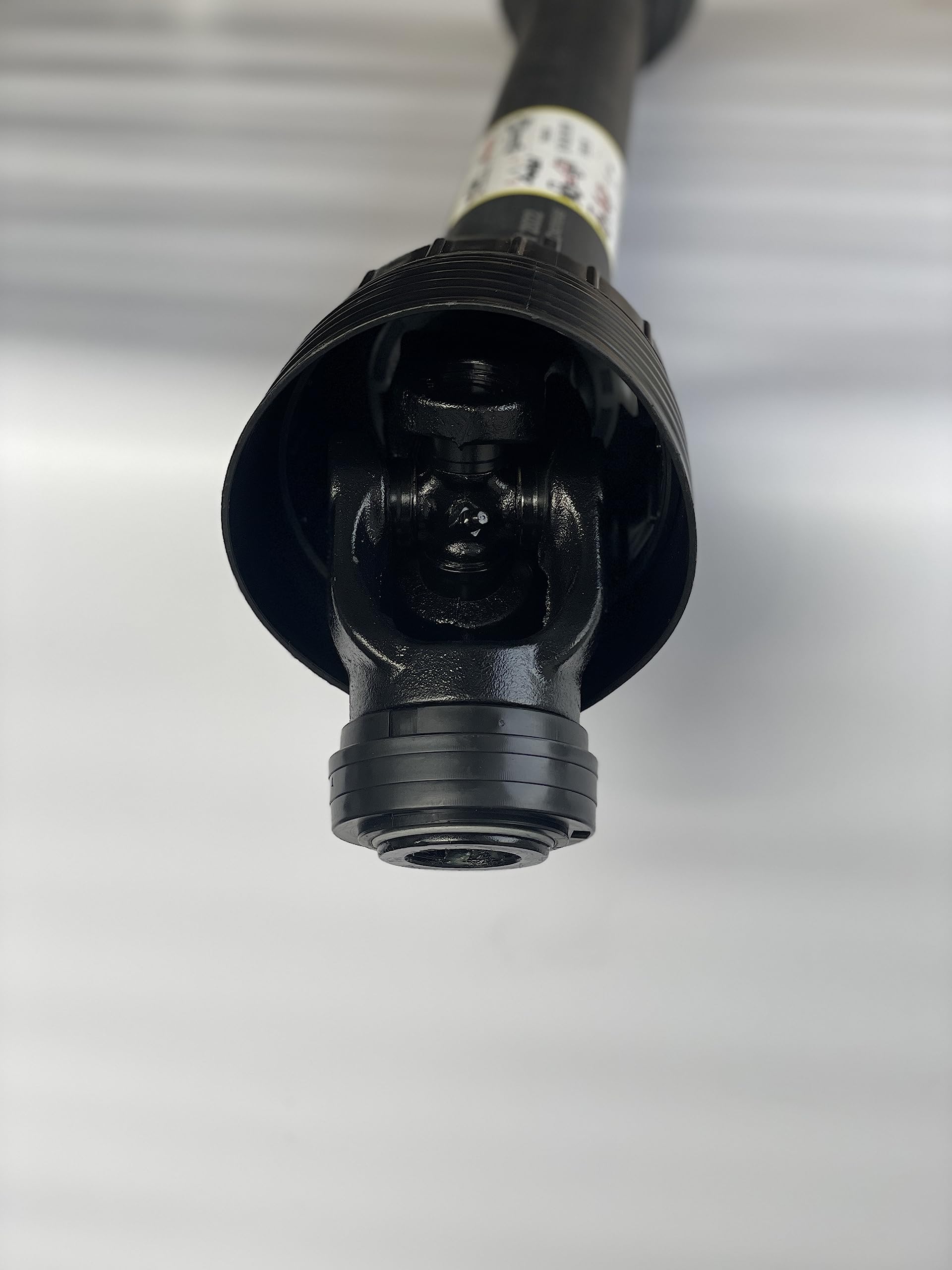 SPT Gelenkwelle mit Freilaufkupplung Serie 45 Freilauf Zapfwelle 47 bis 74PS 1050Nm 1 3/8" Z6 (860mm)