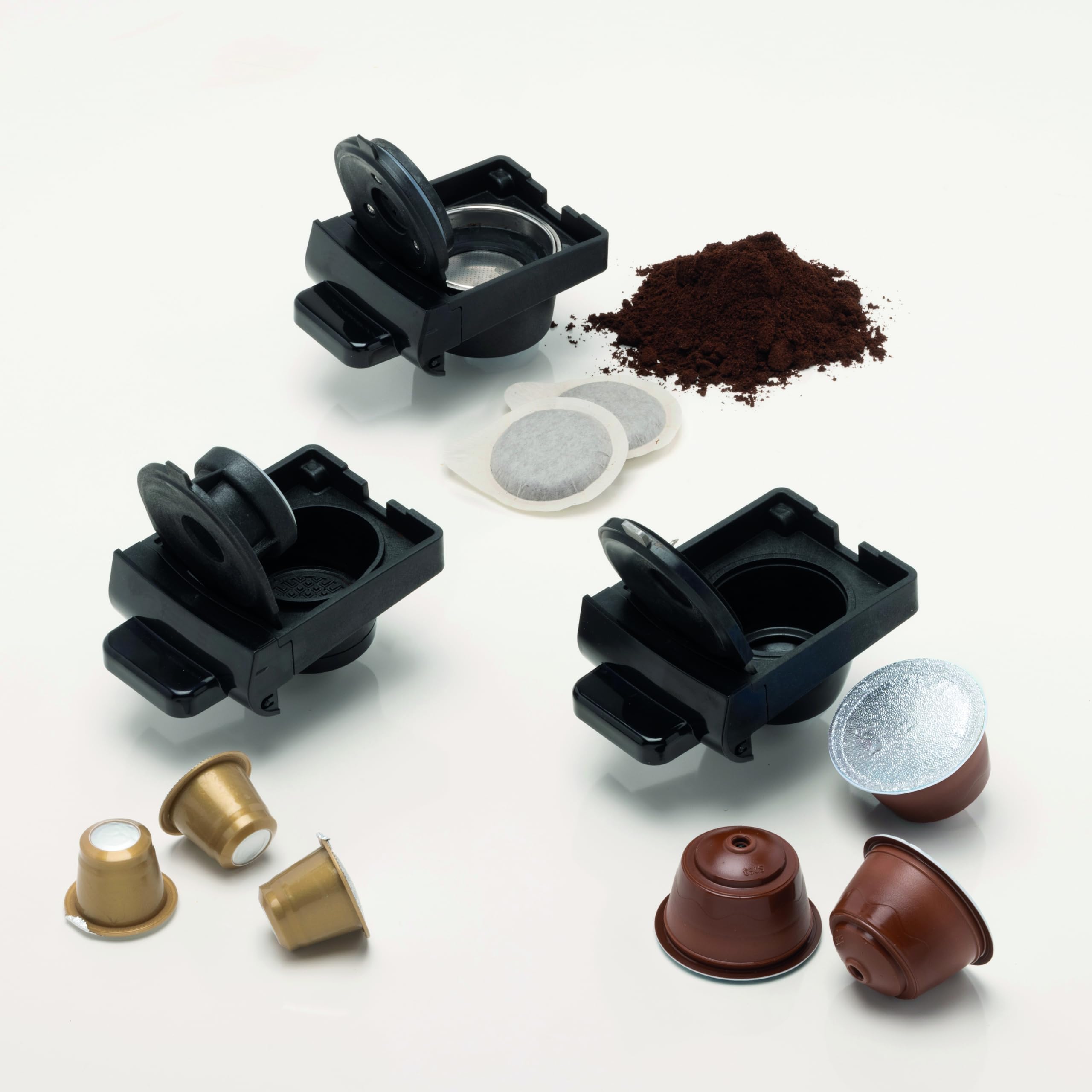 Ariete 1304/1 Kaffeemaschine mit Schubladen, kompatibel mit Nespresso und Dolcegusto-Kapseln, 1350 W, Tankkapazität 0,7 l, Druck 19 bar, 2 Arten von Kaffee, Pads und Pulver, Schwarz