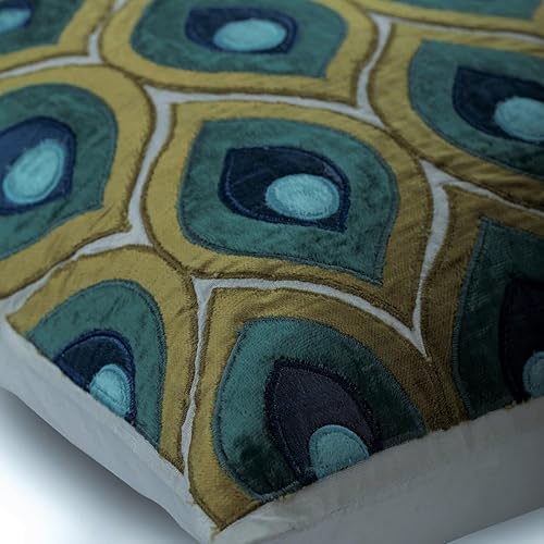 Miniatura 10 de The HomeCentric Paquete de 2 fundas decorativas de color verde, fundas de almohada de tamaño europeo de 26 x 26 pulgadas, fundas de terciopelo