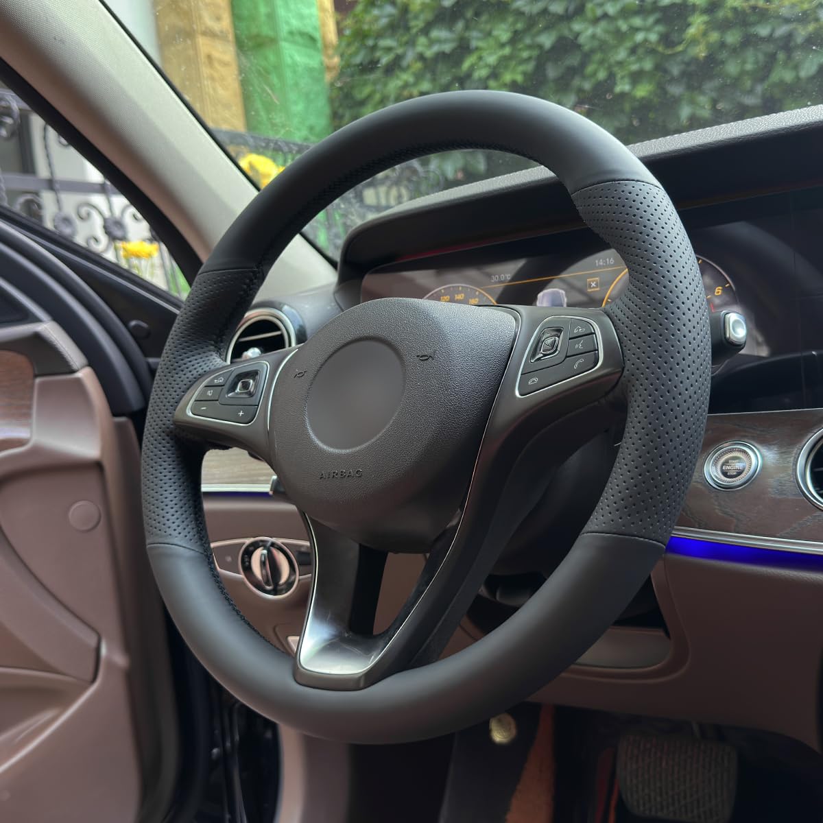MEWANT Lenkradbezug zum Nähen für Schwarzer für Mercedes W205 C117 C218