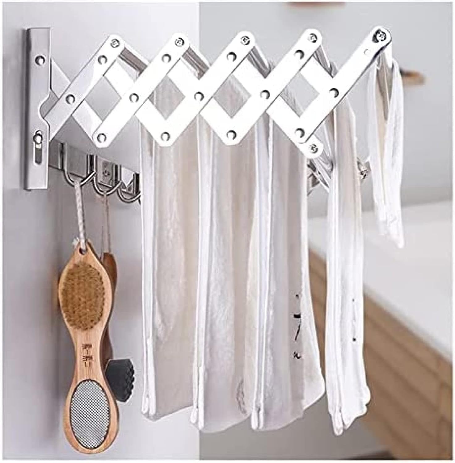 Eiwitany Retractable Wall Mounted Towel Rack - Stainless Steel Laundry Drying Rack for Bedroom, Balcony, Mudroom & Laundry Room (60cm/23.6in)