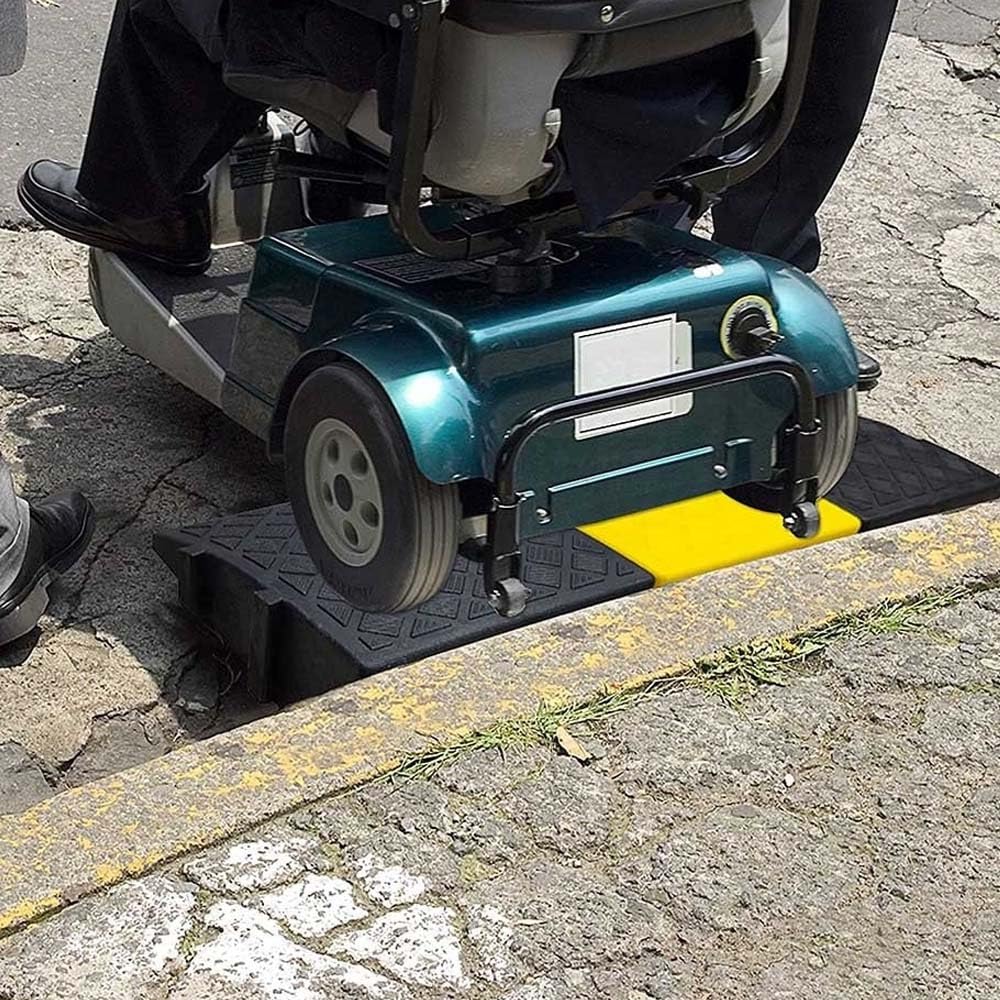 40/45cm Hauteur, Rampe De Bordure en Caoutchouc, Rampes De Trottoir Portable Rampe D'entrée Antidérapante pour Fauteuil Roulant, Voiture, Chariot(Purple,7.5" Rise-45x25x19cm)