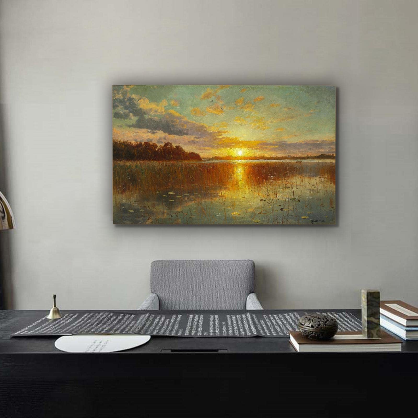 デンマークのフィヨルドのヴィンテージサンセットの上の大きなサイズの  