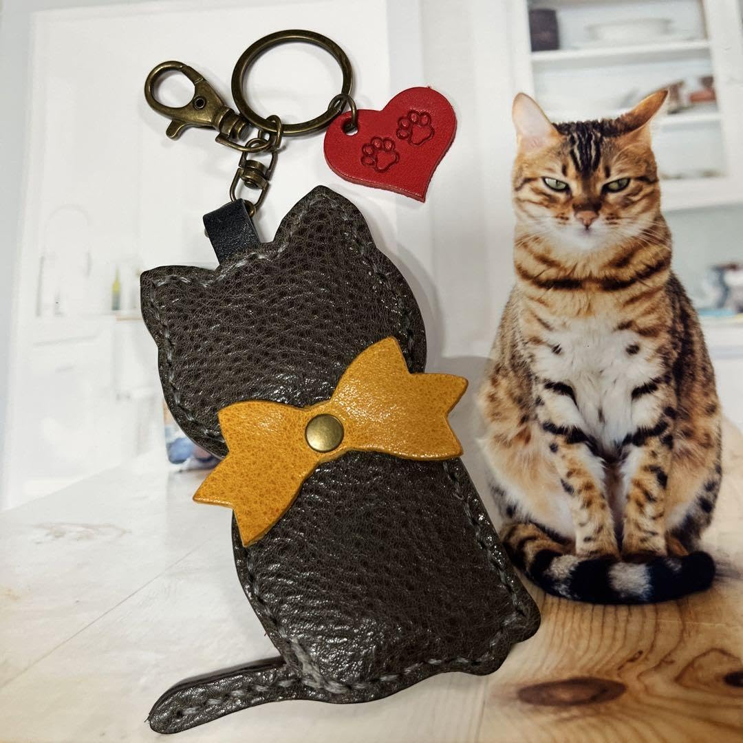 Amazon.co.jp: Big猫ちゃん キーホルダー : おもちゃ