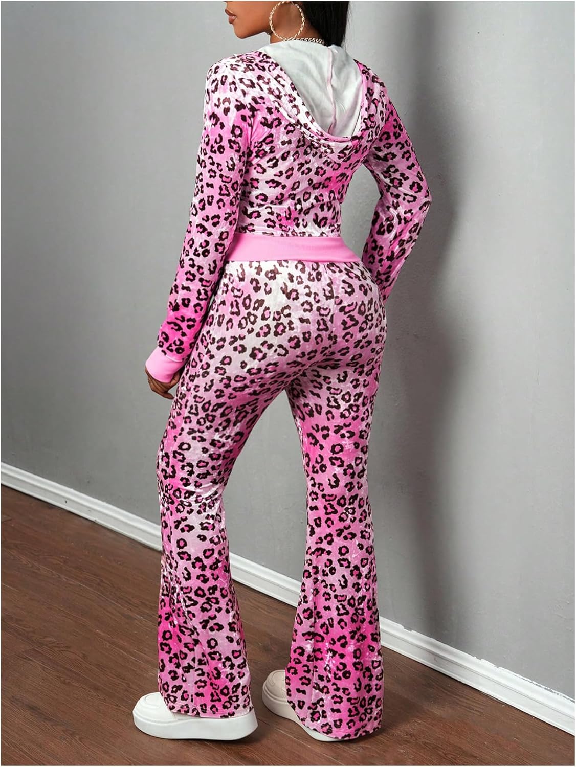 SHENHE Women's 2 Piece Velour Tracksuits Leopard Print Hoodie and Flare Sweatpants