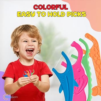 Truoecity 200 Kids Toothpicks for Boys and Girls, Kids Floss Picks, Tooth Floss Sticks for Children, Cute Animal Shape Kid Dental Flossers, Cleaning Flossing Sticks, 4 Pack (50 Teeth Flossers Each)