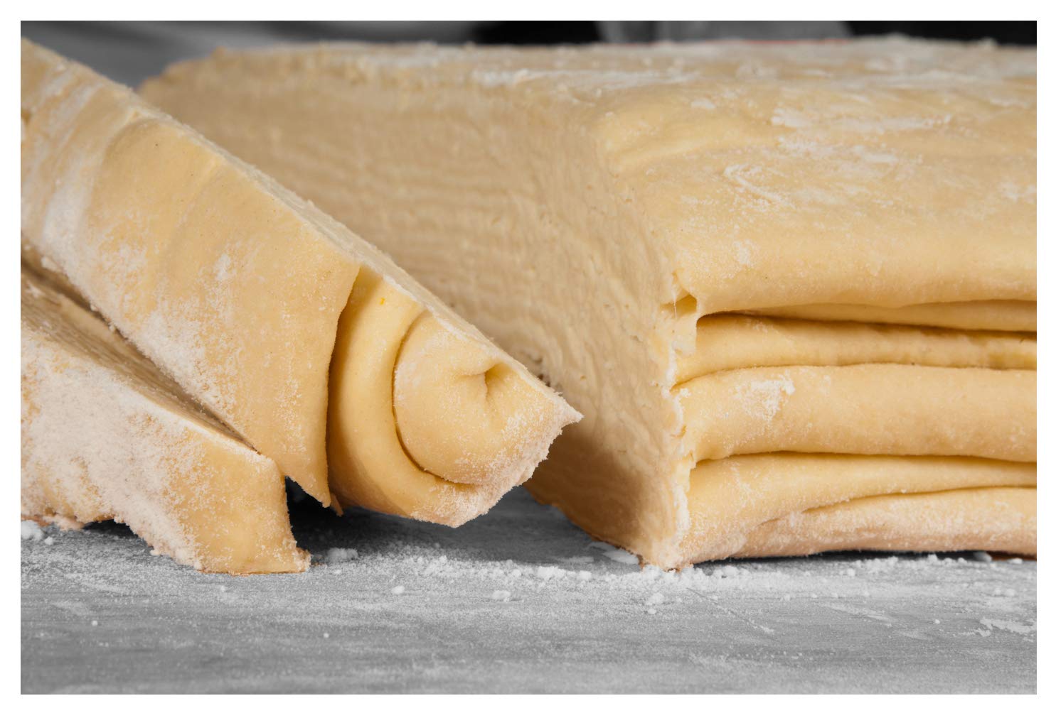 Easter Egg Package from O&H Danish Bakery - 1 Easter Kringle filled with carrot cake and 6 Egg Petit Fours, the perfect Easter treat for family!