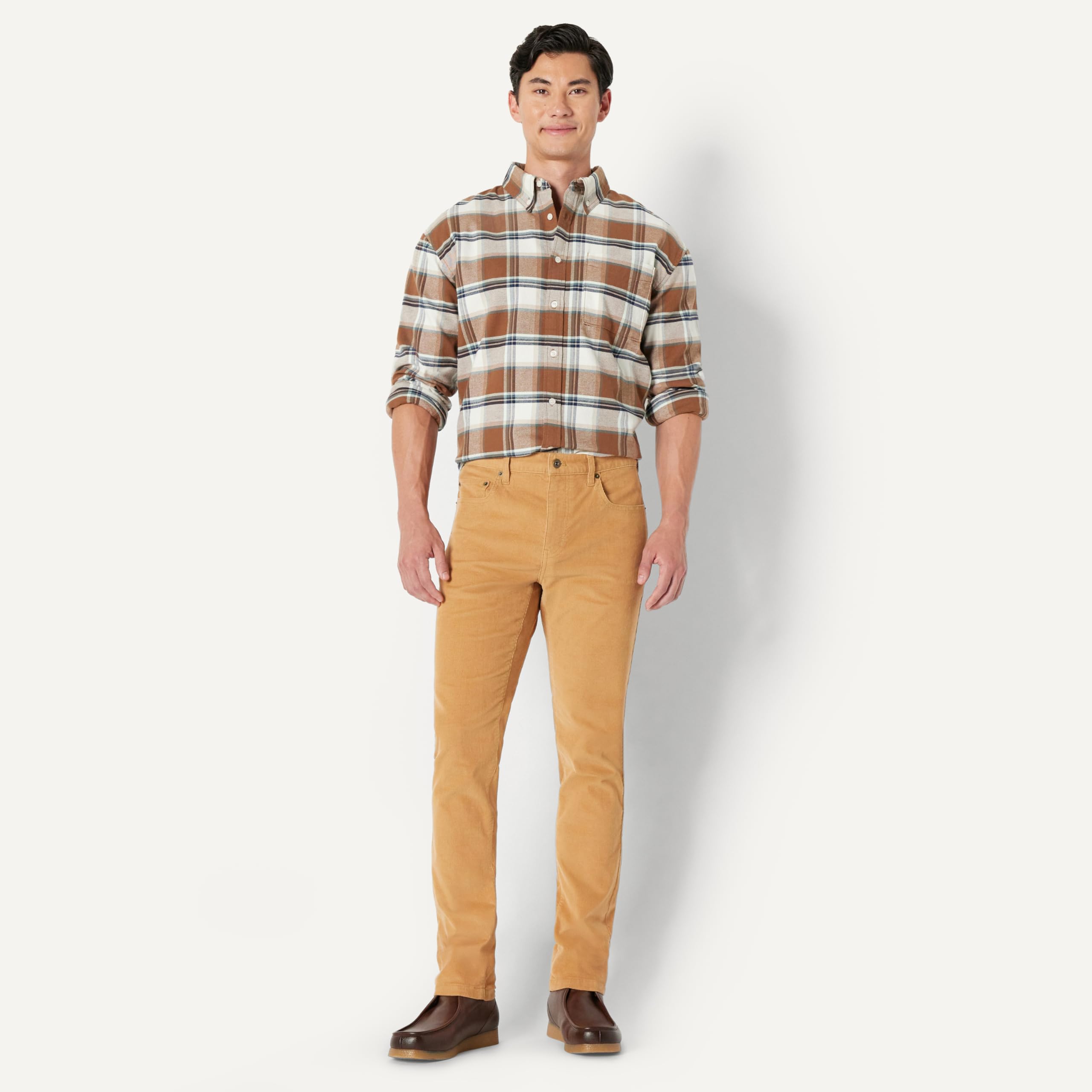 Amazon Essentials Pantaloni in Velluto a Coste a 5 Tasche a Vestibilità Aderente Uomo