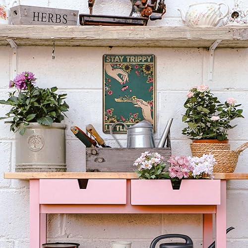 Miniatura 3 de Letrero de metal retro con texto en inglés Stay Trippy Little Hippie para decoración de habitación