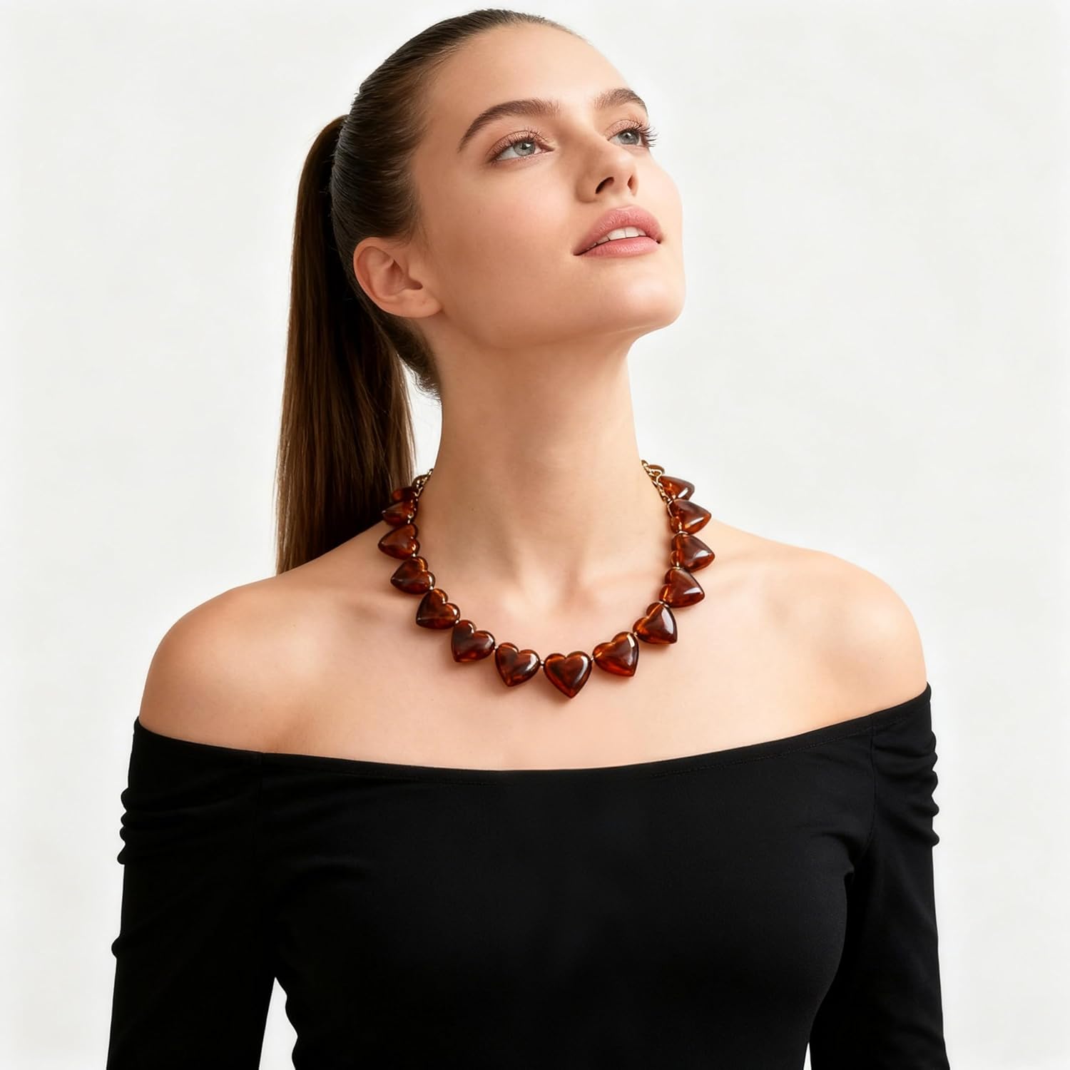 YUJIE Amber Acrylic Heart Choker Necklace for Women Vintage Punk Chunky Necklace Trendy Fashion Accessory - Image 3