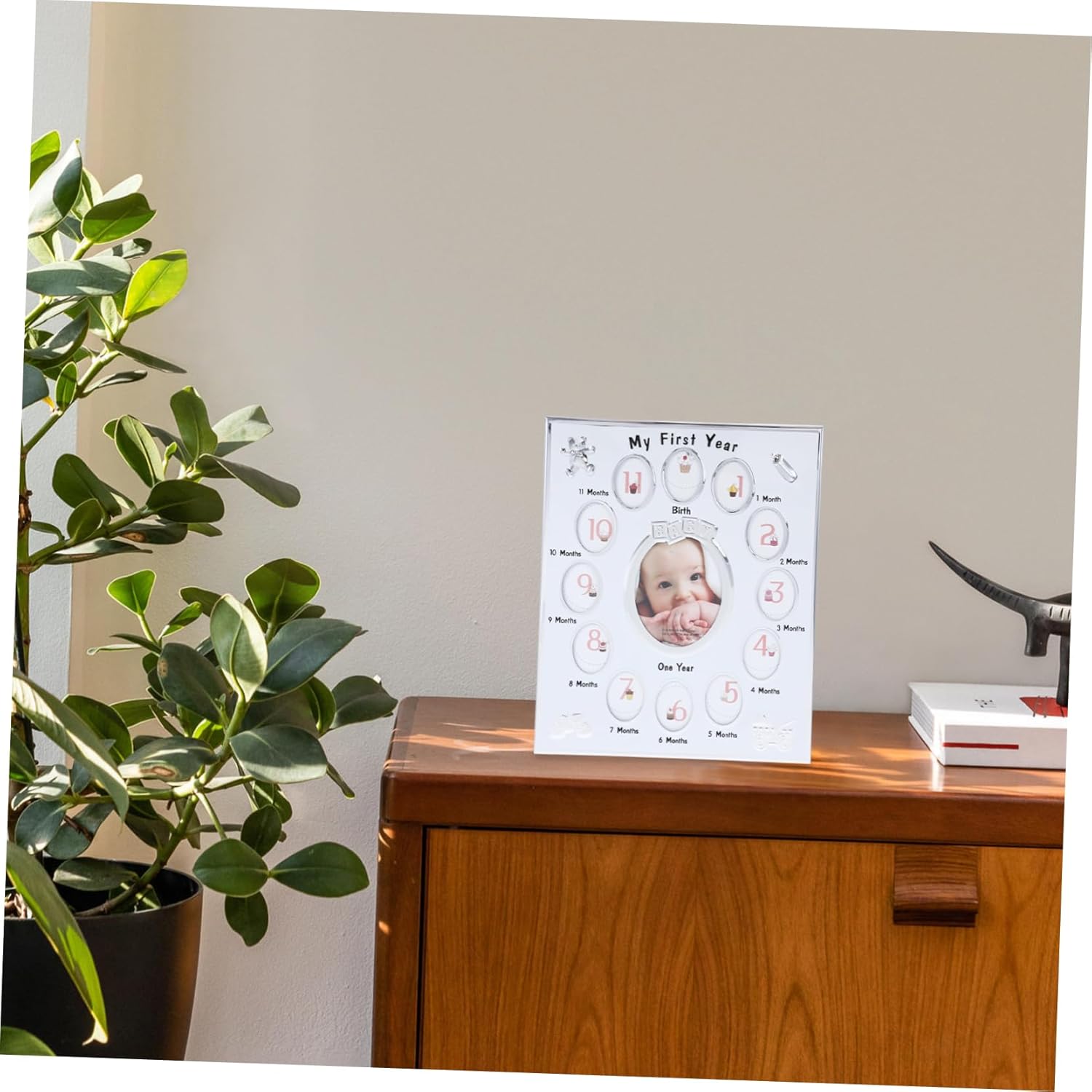 1Pc Months Photo Frame White Growth Record Display for Boy Girl Safe and Durable Cartoon Design present for Families Cherish Milestones One Frame