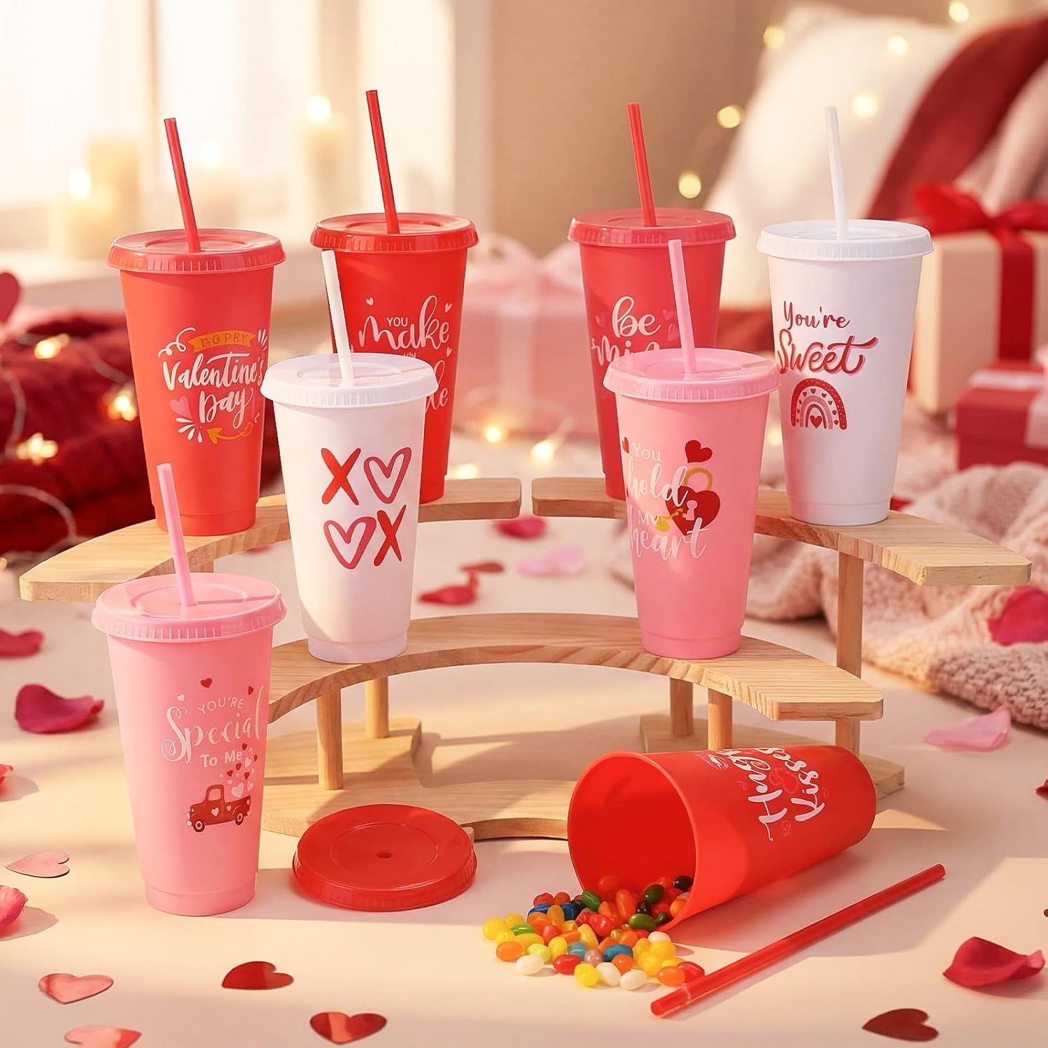 Yungyan 24 Pcs Valentine's Day Cups with Lid and Straw 24 oz Reusable Valentines Plastic Tumblers Red Pink White Heart Drinking Cups for Valentines Cold Drinks Home Office Decoration Party Favors