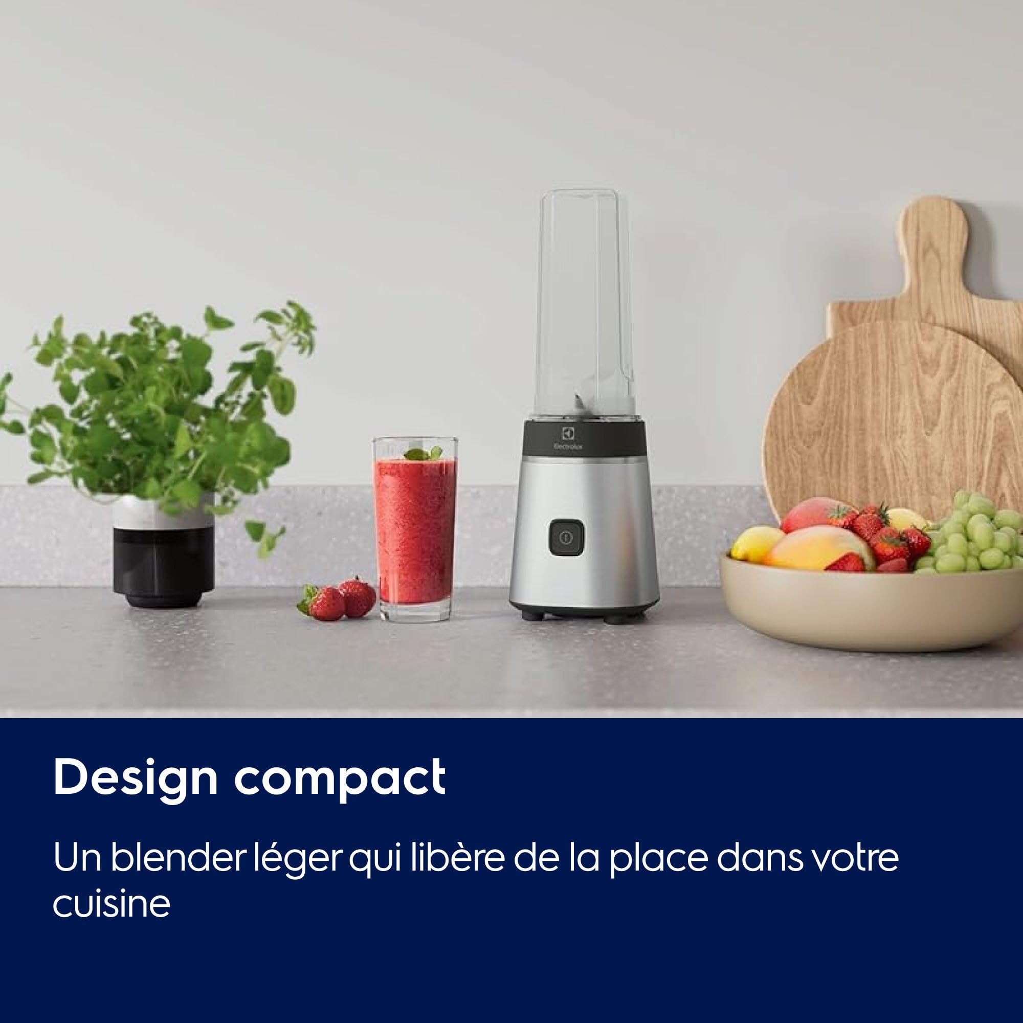 Electrolux Mixeur Sport Create 3 E3SB1-4ST, Lames robustes TruFlow, 2 bouteilles nomades pratiques de 600 ml, Bouton unique, Capacité du bol 0,92L, 300W, Acier inoxydable
