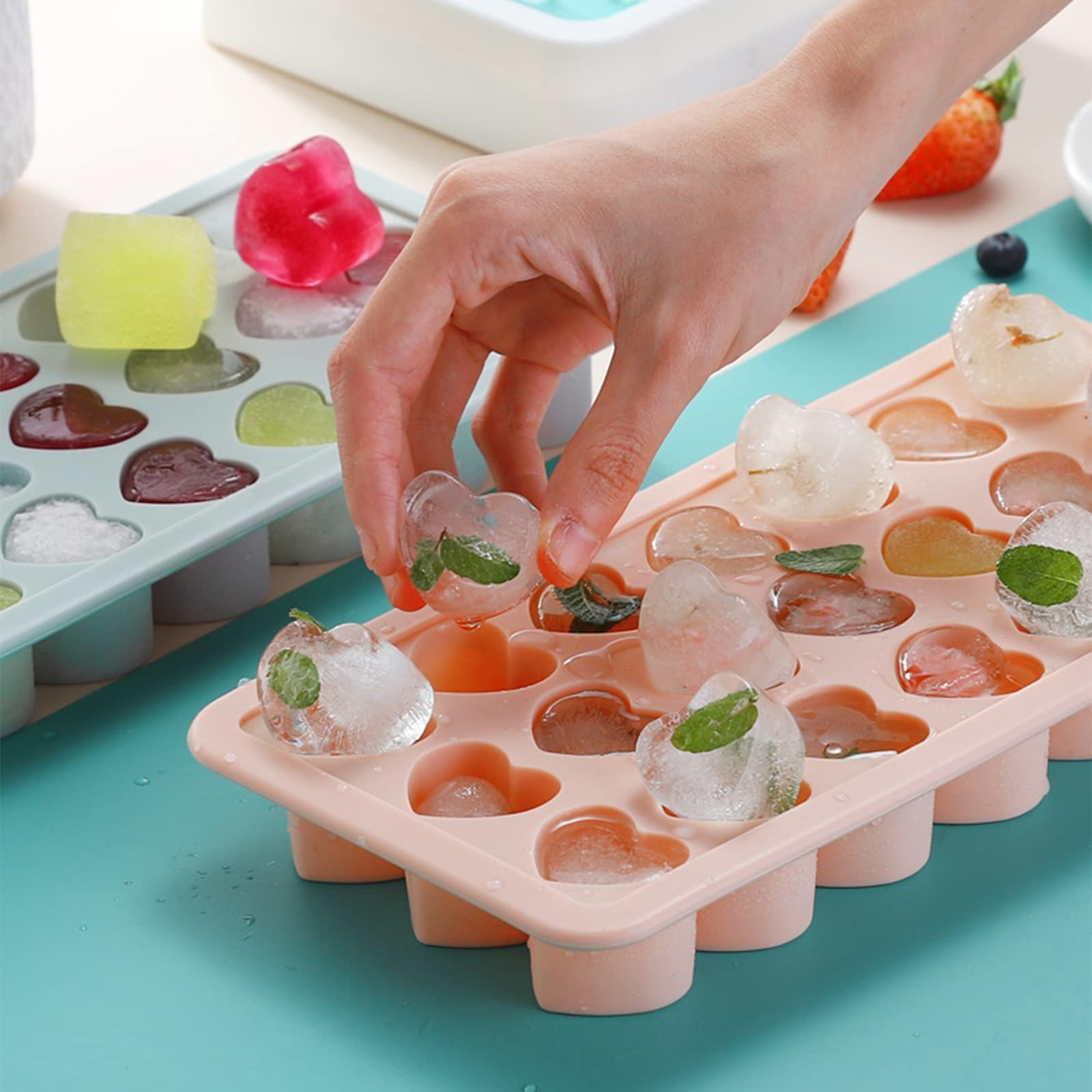 Silikon-Eiswürfelform mit Deckel, leicht abnehmbare 21-Würfel-Form, BPA-frei, stapelbar, weich und wiederverwendbar (Rosa)