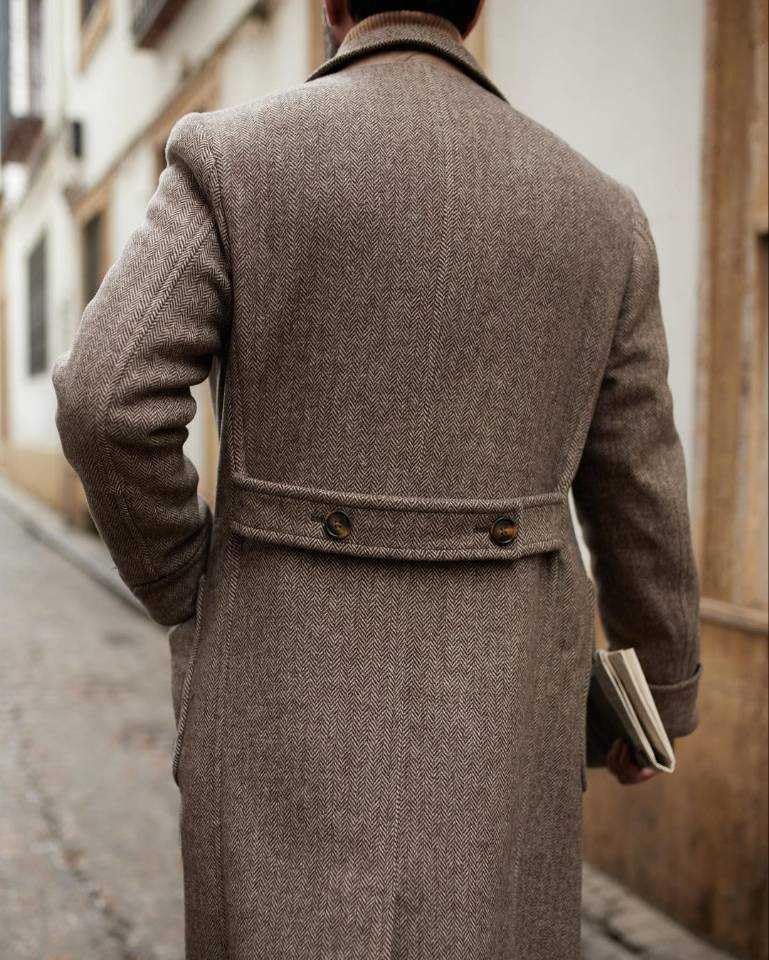 Men's Herringbone Wool Blend Trench Coat Knee Length Double Breasted, Peaked Lapel Regular Fit4