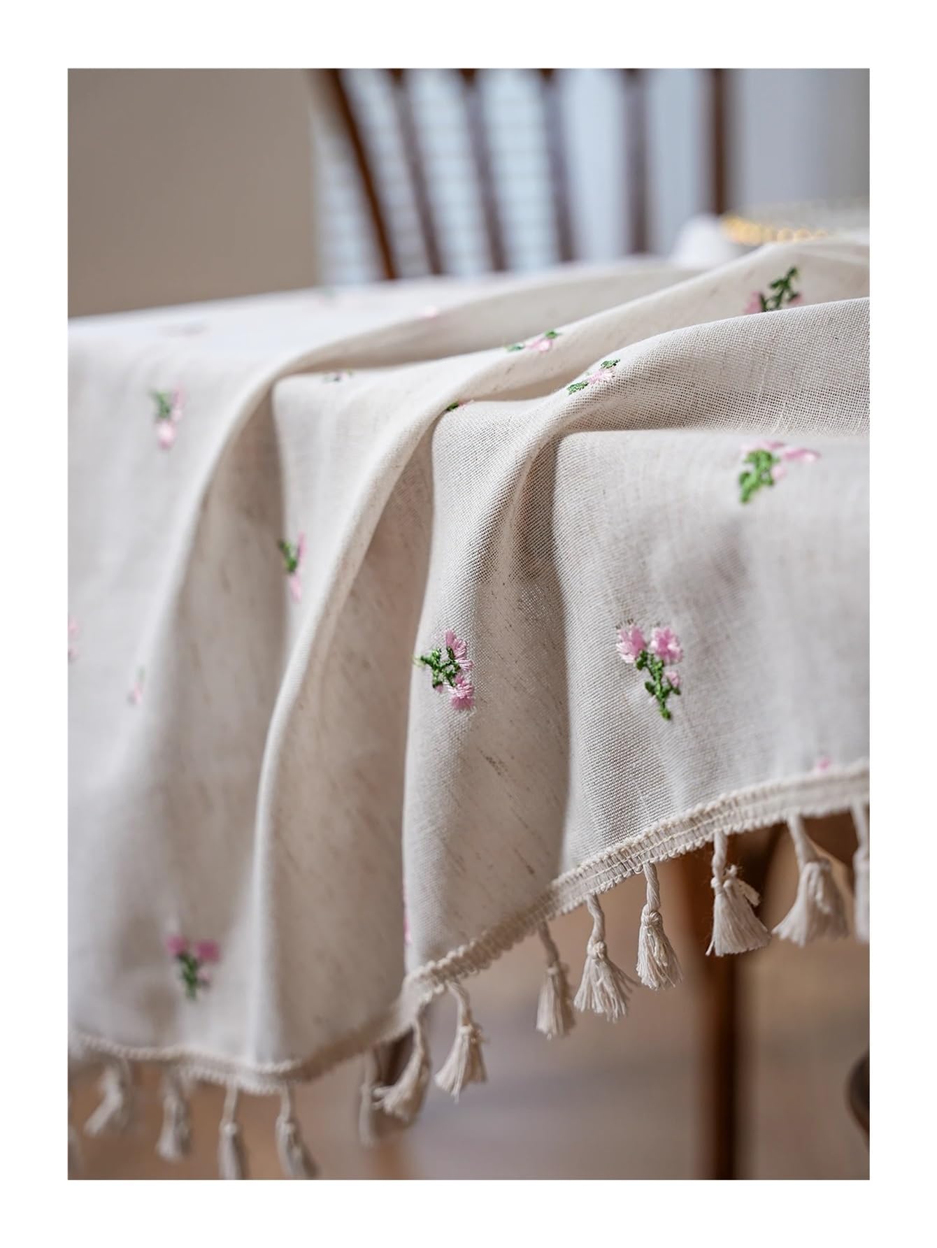 Mantel de Navidad Small Fresh Pink Flower Embroidery Hanging Spike Tablecloth Living Room Kitchen Dining Table Decoration(140x140cm)