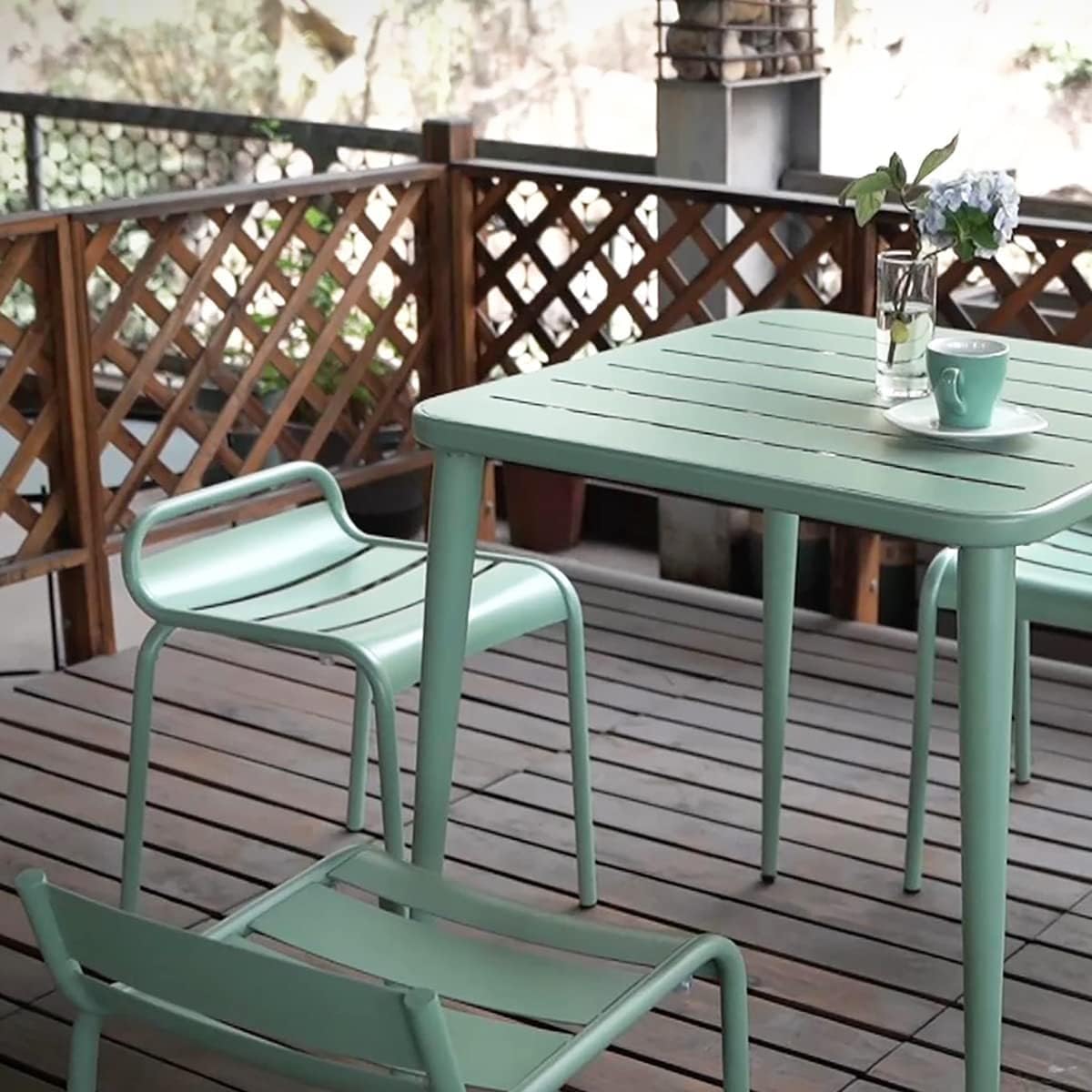 Modern Small Patio Table for Outdoor& Indoor Industrial Metal Bar Table Square Dinner Table for Small Space Working Study Desk 27.5 * 27.5 * 30inch(L*W*H)