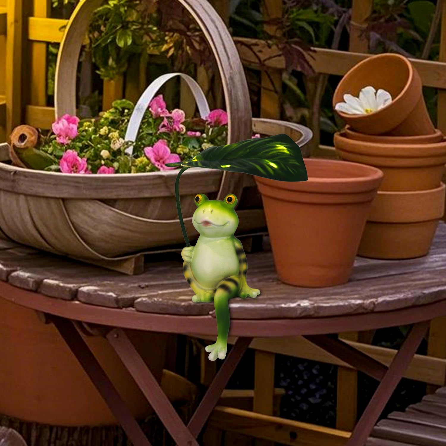 Solar Garden Statues Frog Garden Decor Figurine Lights with Umbrella for Outside,Yard Decorations Outdoor Patio Decor,Gardening Gifts for Women Mother's Day - Image 6