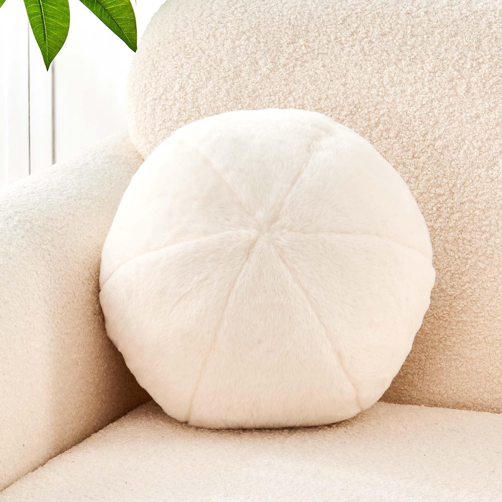 Uvvyui Ivory Ball Pillow, 8" Cute Mini Round Throw Pillow Faux Rabbit Fur Room Decorative Throw Pillow, Ball Shaped Pillow Plush Cushion for Couch, Sofa, Bedroom
