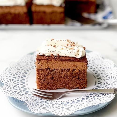 Miniatura 5 de The Baker Celebrations Tapones de encaje de papel blanco de 6 pulgadas, paquete de 150, 3 diseños únicos (50 cada uno), tapetes redondos para