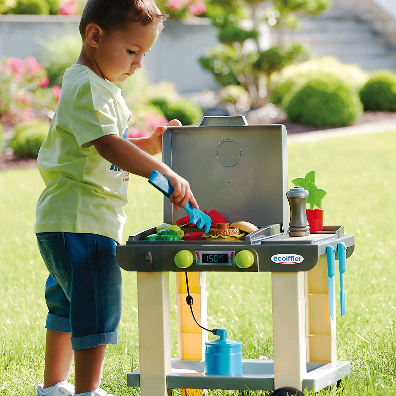 Jouets Ecoiffier - 4669 - La Plancha + 12 Accessoires Inclus - Outillage de Jardin pour Enfants - Jeu de Plein Air Pour Enfants - Jeu d'imitation - Dès 18 Mois - Fabriqué en France
