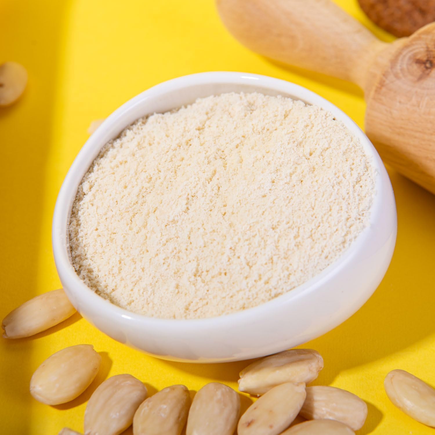 Mandelmehl 5 kg nut&me | Gemahlene Blanchierte Mandeln | Geeignet für ketogene Diäten | Glutenfrei | Vegan | Hoher Proteingehalt | Extrafein | Ideal zum Backen |
