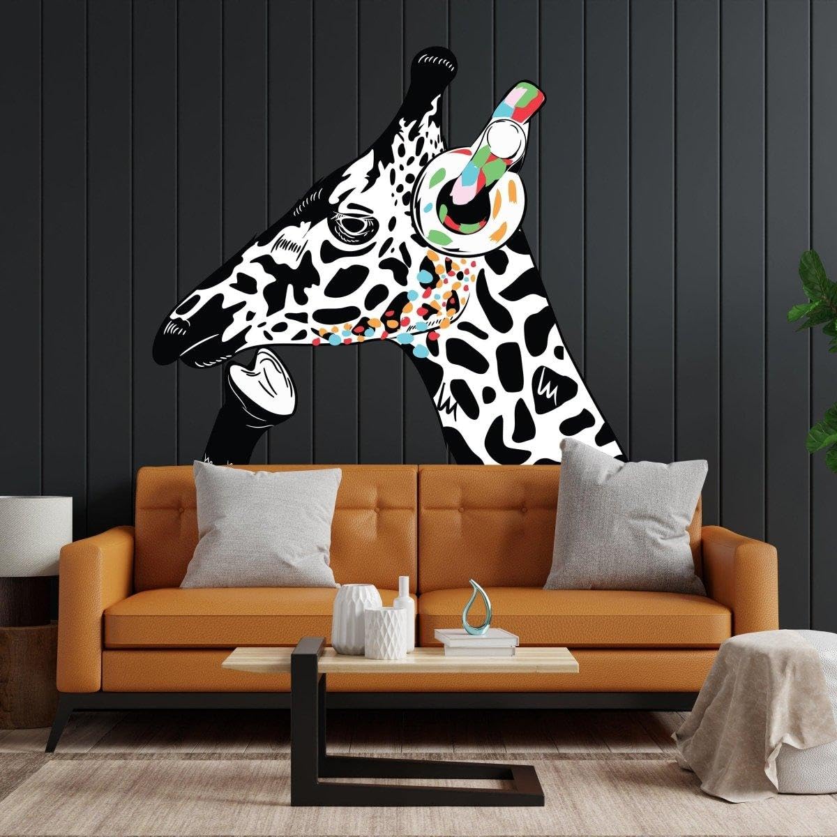 Adhesivo de pared con diseño de jirafa contemplativa, arte de vinilo para espacio infantil de 102 x 71 pulgadas / izquierda (foto principal)