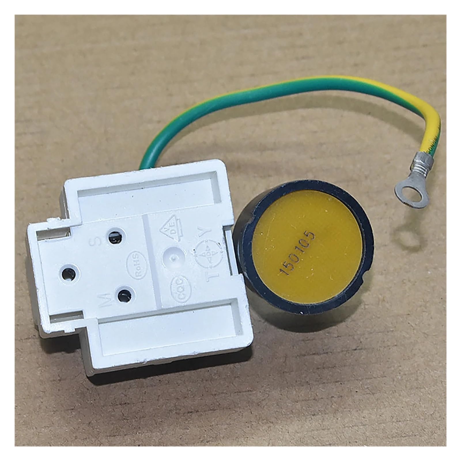 relé de Arranque del relé del refrigerador, Relé de Arranque PTC del compresor QP3-12A HCDM2104 for refrigerador/congelador. Pieza de Repuesto.