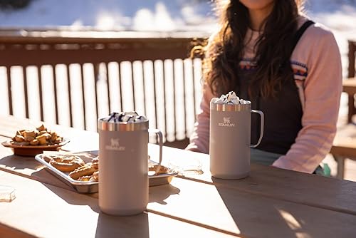 Miniatura 4 de Stanley Taza Stay Hot Camp - Taza aislada de acero inoxidable 188 duradera - Tapa Tritan sin salpicaduras - 24 onzas - Ceniza 2.0