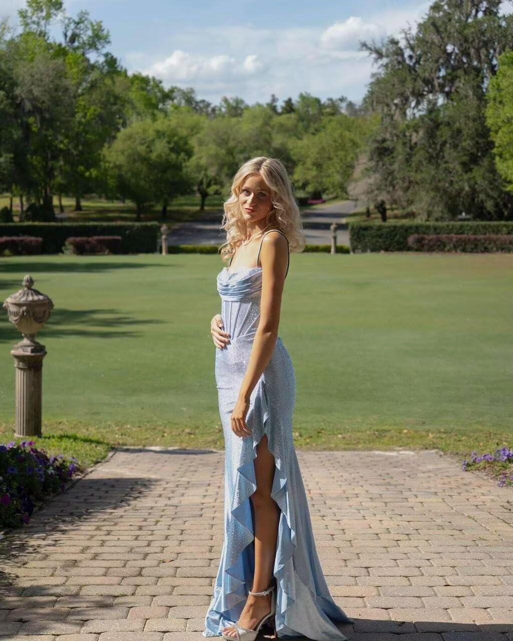 UZN Sparkly Beaded Prom Dresses 2026 with Slit for Women Long Corset Ruffles Formal Evening Gown