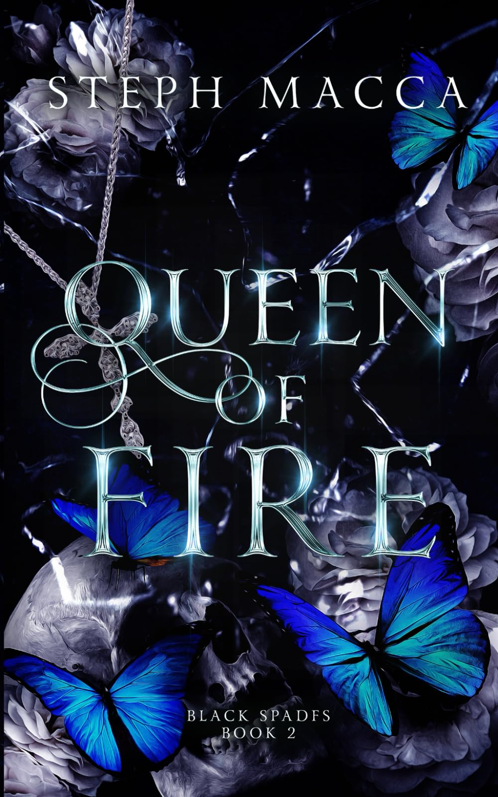 Queen of Fire: A Dark Reverse Harem Romance (Black Spades Trilogy - Book 2)