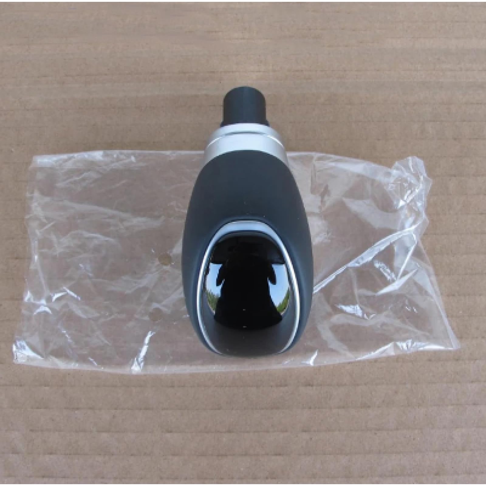 Gear control shift handle black High Glossy A/T Gear Shift Knob Leather Boots 46720C1200, for 2015-2017 Hyundai LF Sonata