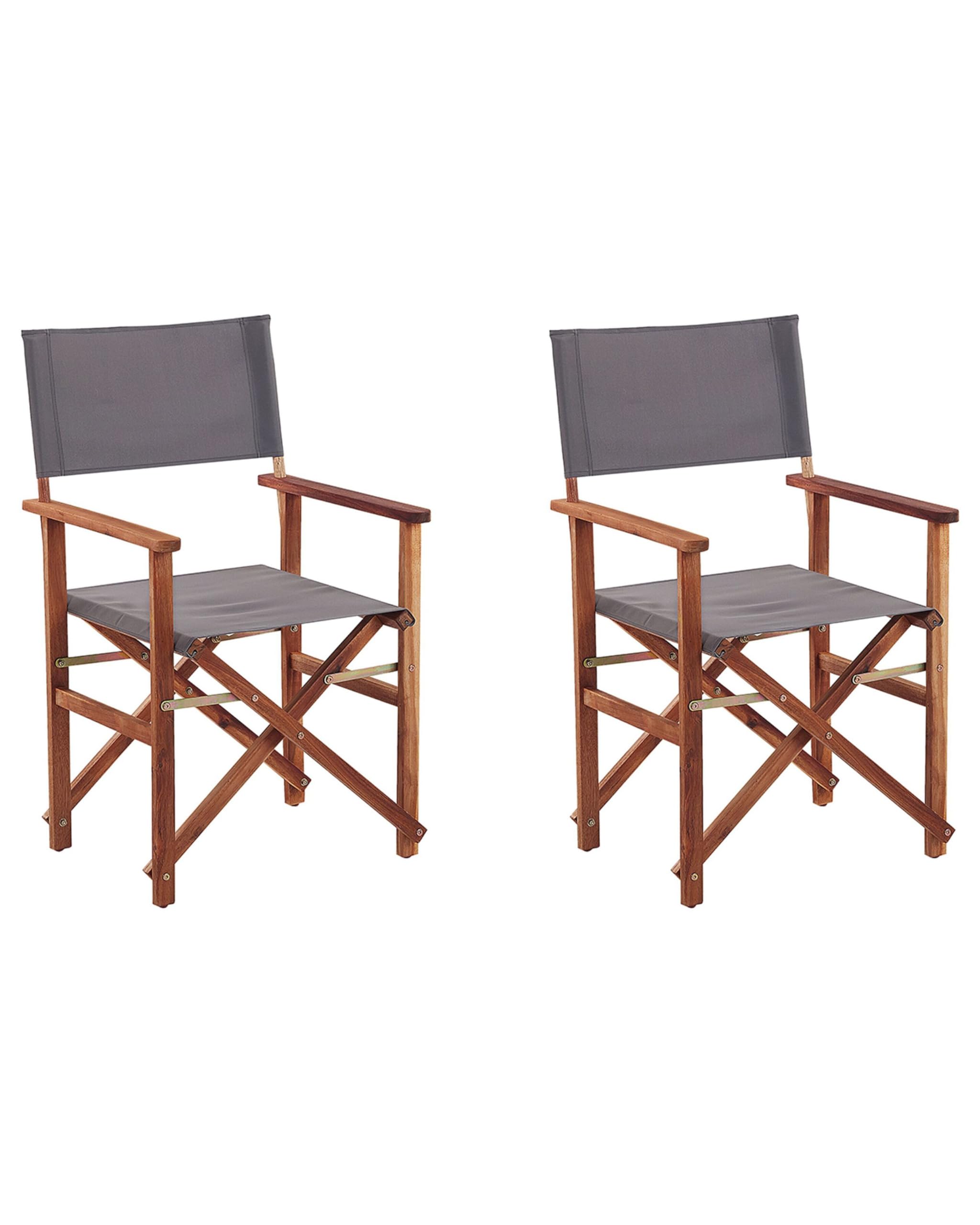 Zwei stylische Regiestühle aus dunklem Akazienholz mit grauen Auflagen Cine