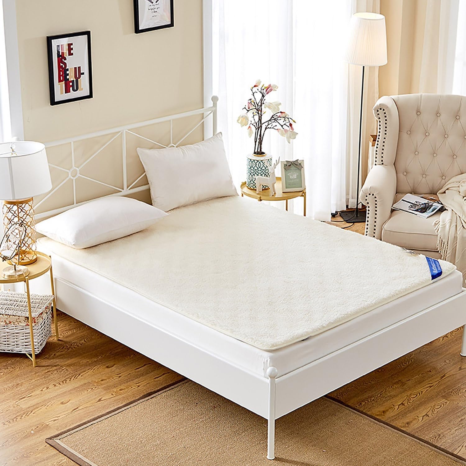 100% Wool Fleece Fitted Mattress Cover Pad with Elastic Bands,Breathable Lamb Wool Mattress,Thicken Pure Wool Bed Topper,Folding Lamb Velvet Mattress,for Twin/Full/Queen/King(Queen(150x200cm), White)
