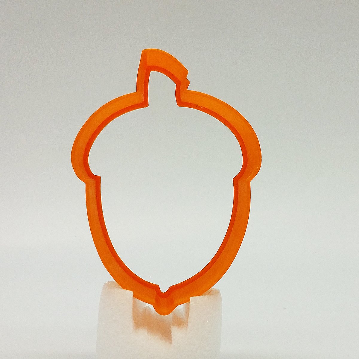Acorn Cookie Cutter, 2″/3″/4″/5″ Size,1″ Deep (2)