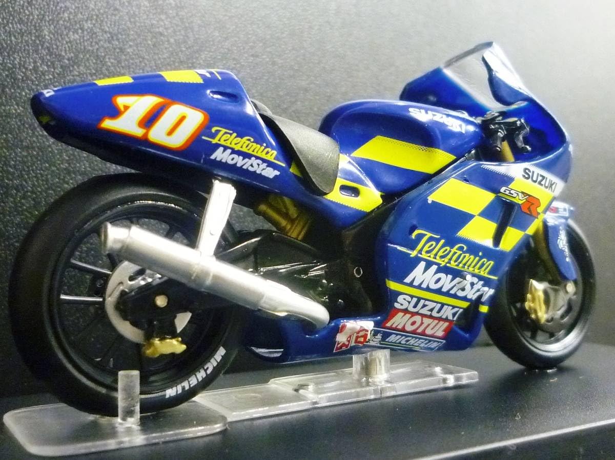Amazon | ixo 1/24 スズキ GSV-R SUZUKI GSV R #10 ケニーロバーツJR