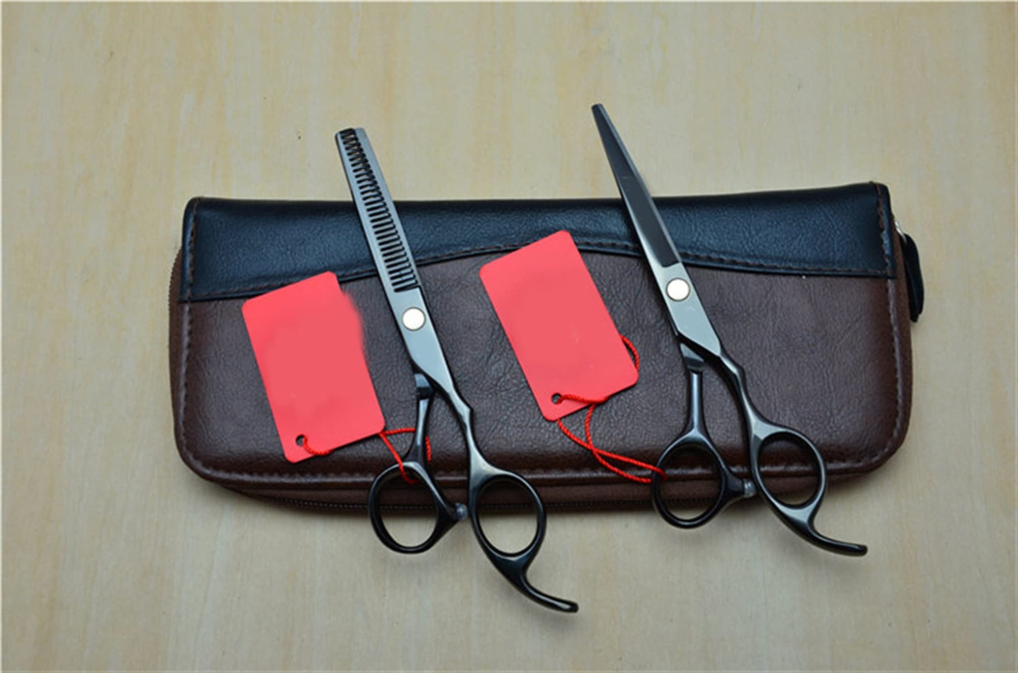 Ciseaux de coiffure professionnels de précision pour une coupe fluide à la maison
